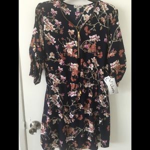 NWT XL TUNIC TOP BY J FOR JUSTIFY